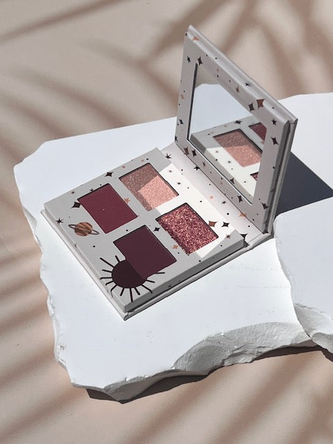 Phấn mắt Berry Parfait Quad